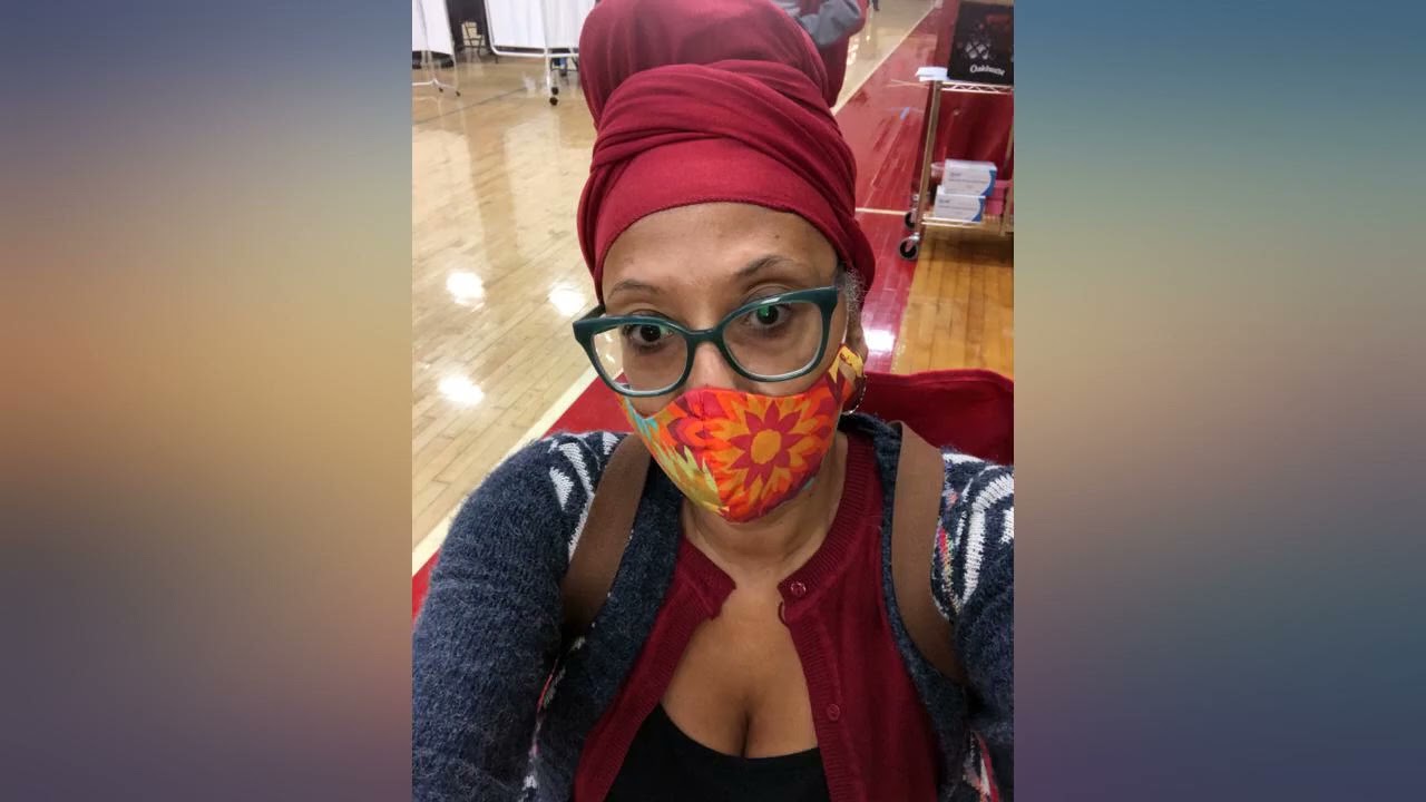 4 Pieces Stretch Jersey Turban Head Wrap Knit Headwraps Urban Hair Scarf Solid review