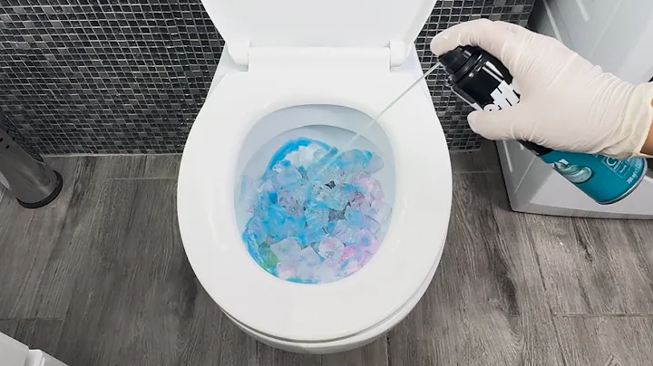 Foam + Ice! Crazy Toilet Combination: Clean, Fragrant, and Shiny!