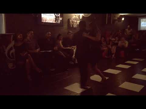 Clarissa Sánchez y Douglas Risso "Violetas" 4de4