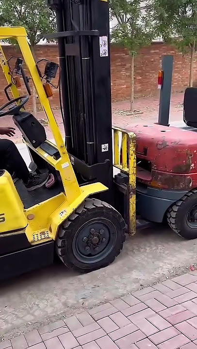 Hyster Diesel Forklift Truck Pedestal Counterbalanced