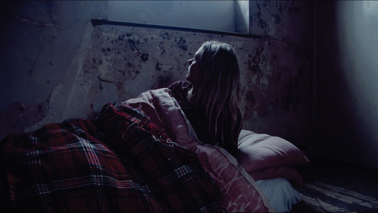 Bella & Monica Film 3 - "New Year"