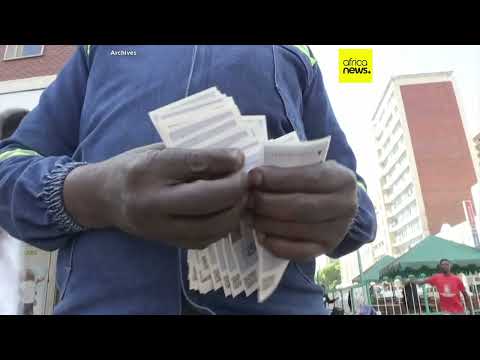 Zimbabwe launches new bank notes to boost confidence in local currency
