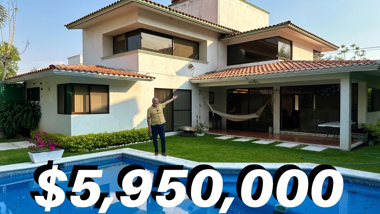 VENDEMOS una CASA SOLA  con ALBERCA Y JARDIN PRIVADOS  en residencil, LOMAS DE COCOYOC Oaxtepec Mor.