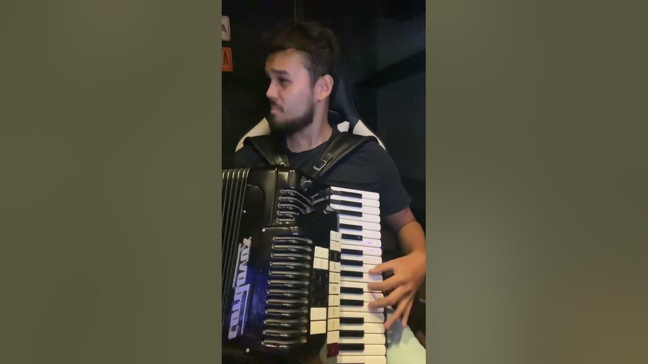CHUPA QUE É DE UVA ( aviões do forró ) CHUPA QUE É DE UVA ( aviões do forró )