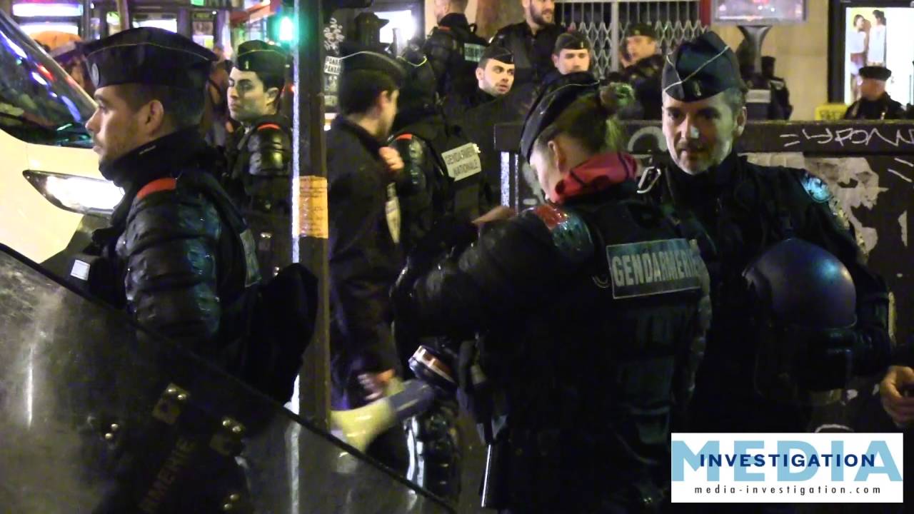 Nuit debout, Nuit violente place de la République gendarmes meaning in hindi