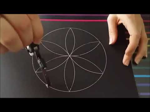 Vídeo: Como Desenhar Um Ornamento Gótico