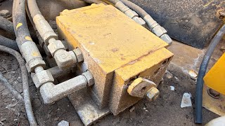 Cat 320 C Excavator Control Pattern Valve Switch