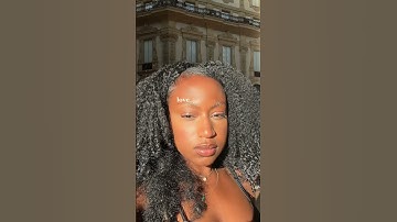 Remote tech babe in Milan 🇮🇹