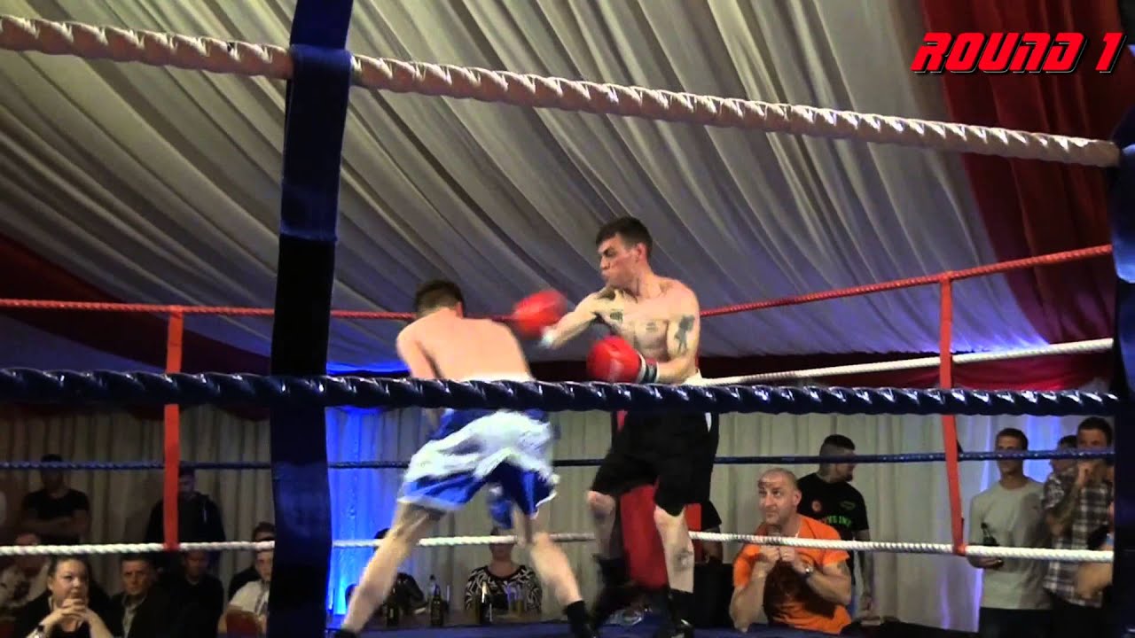 White Collar Fight Club Dan Almond v Warren Sykes