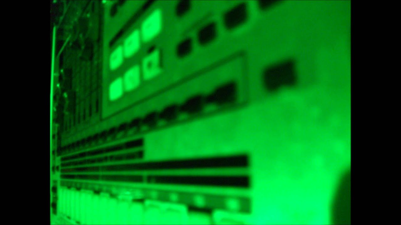 Aciiied Volca style - experimenting - Korg Volca Bass with Roland MC 808