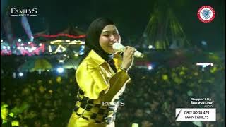 Selvy Anggraeni - Cloudy Love | Family's Group Live Cover of the 80th Anniversary of the Republic...