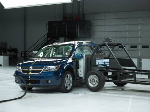 2009 Dodge Journey side IIHS crash test