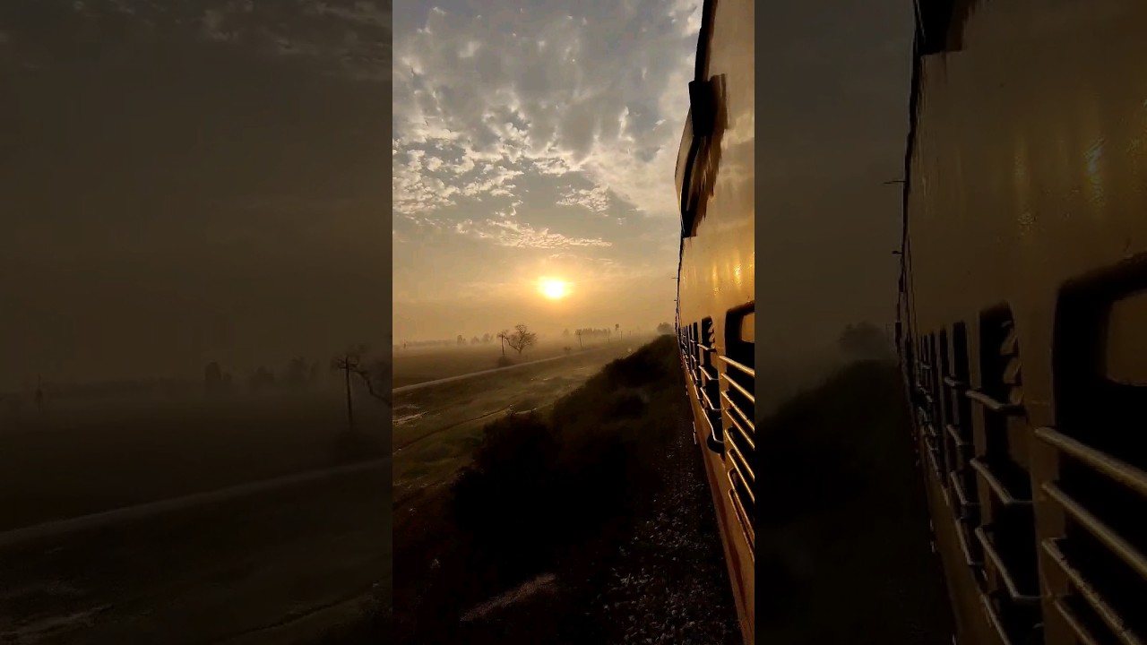 Morning View. 04304 Delhi Bareilly Express Special (Passenger) 