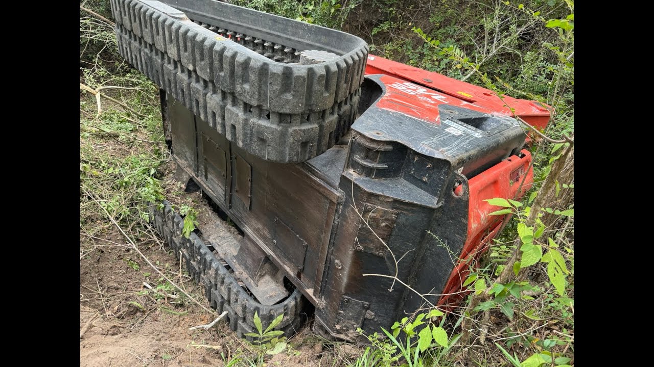 Kubota SVL 95 2S Skid Steer Recovery - Upside Down Again - YouTube