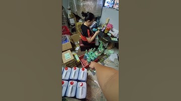 Dung dịch rửa xe không chạm giao cho anh em