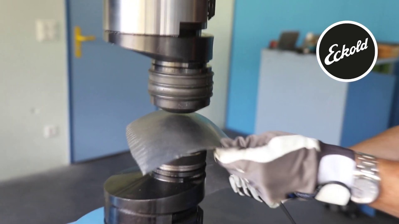 ECKOLD Video Glätten von vorgeformten Blechteilen