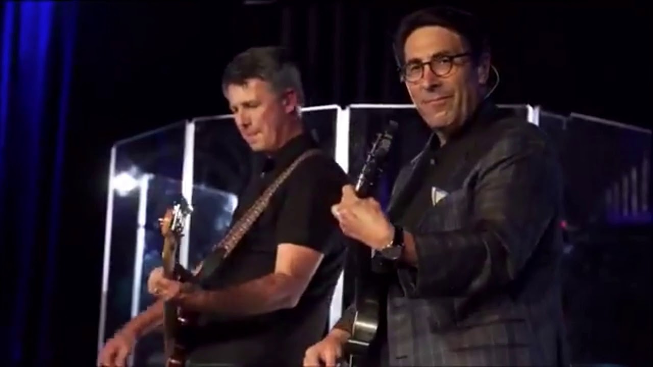 Trump's Lawyer's Band The Jay Sekulow Band Performs "Undemocratic