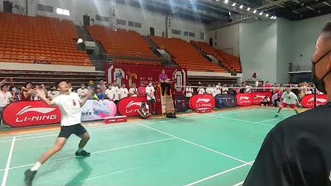 🇨🇳諶龍最新表演賽🏸👨🏻年輕選手挑戰奧運冠軍🥇結果讓人意外😮！🇨🇳Chen Long Latest Exhibition Match🏸 - 天天要聞