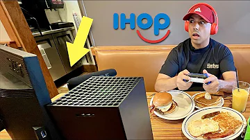 PLAYING XBOX INSIDE AN IHOP!!