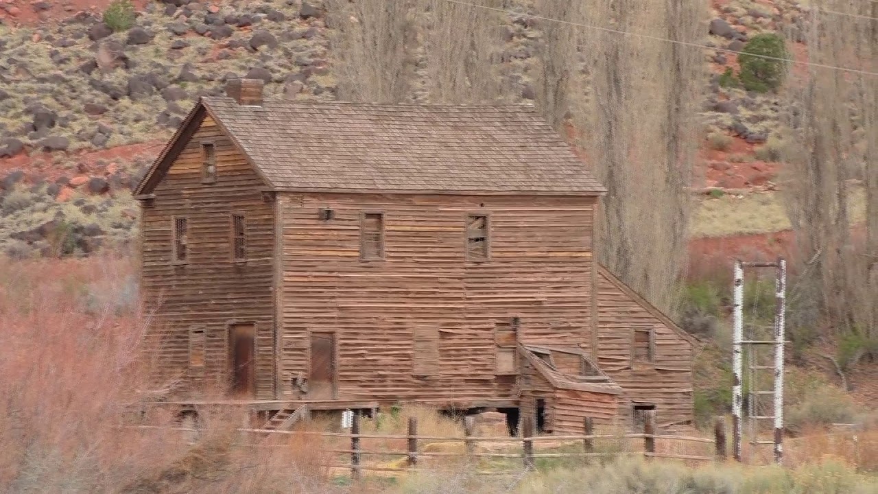 Bicknell Utah and Capitol Reef National Park. USA road trip 2015 YouTube