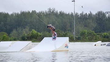 First woman ever to land a HEELSIDE BACKSIDE 900 Julia Rick