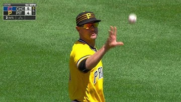 CHC@PIT: Mercer dives up the middle to rob Heyward