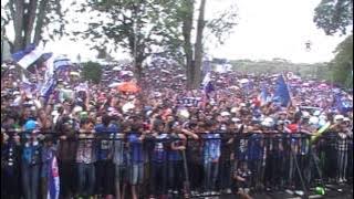 KUBURAN Feat. BOBOTOH - LUPA LUPA / TAPI INGAT (Live at Ged. Sate/Gasibu Bandung)