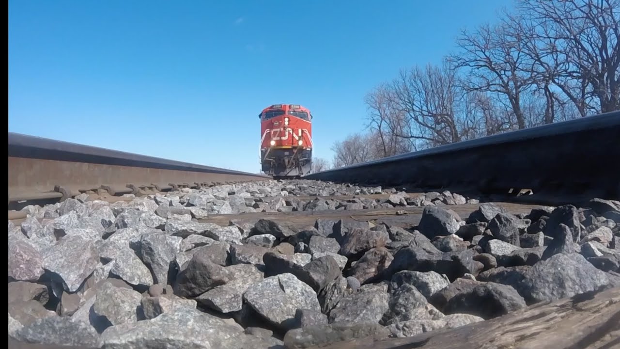 Check Desc! CN 3200 runs over camera at Byron Hill