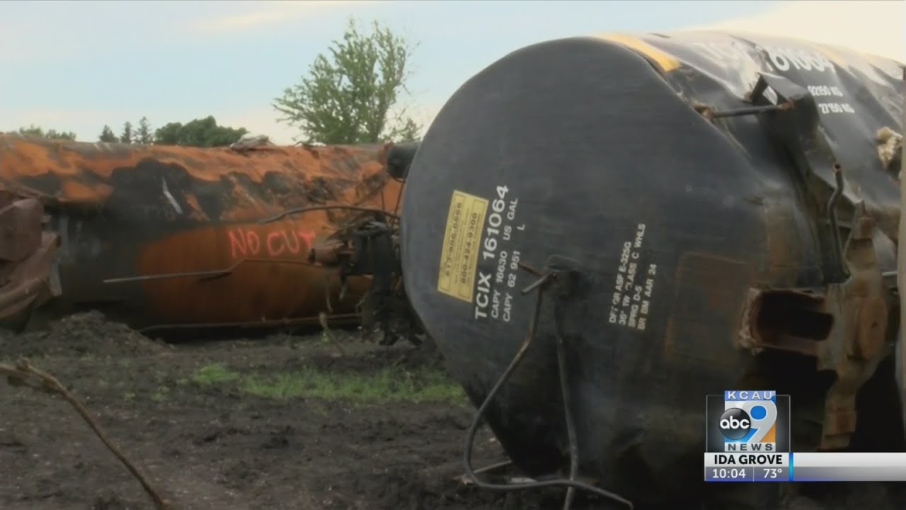 Sibley Train Derailment Cleanup Continues YouTube