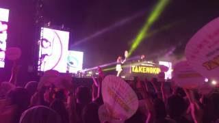 Kyary Pamyu Pamyu - "PONPONPON" - live at Heian Shrine