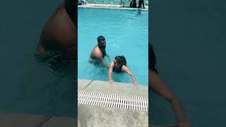 Hot Tanisha Kuppanda Swimming Pool Bouncing Video Hot Romantic Biggboss