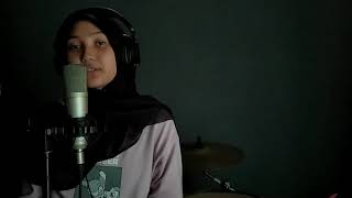 La La Lost You  Niki Cover By Arinda