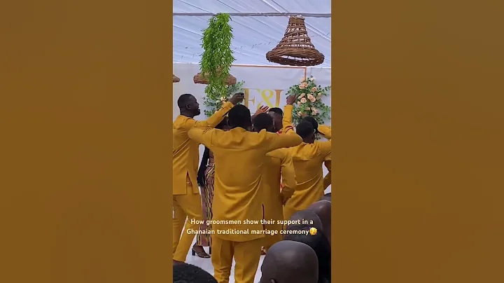 How groomsmen show support at a traditional Ghanaian marriage ceremony🥳#shorts#viral #ghanaweddings