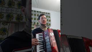 Не уходи постой не уходи..