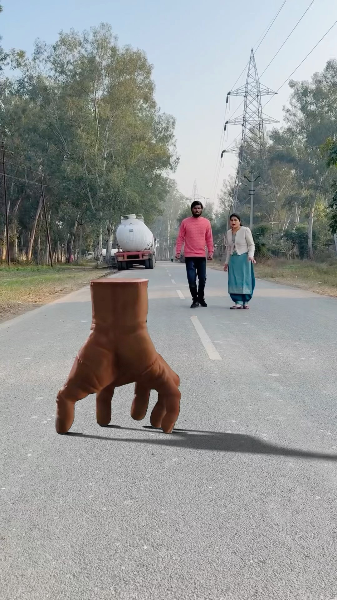 Road par Adam hand kha se gaya Part 2 #adam #comedy #youtubeshorts #shorts #shortsfeed