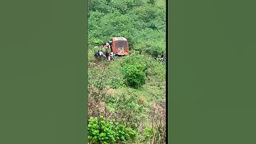 Saptshringi Ghat Accident 😭 😭 MSRTC BUS #msrtc #bus #msrtcbus Vani Gad Accident