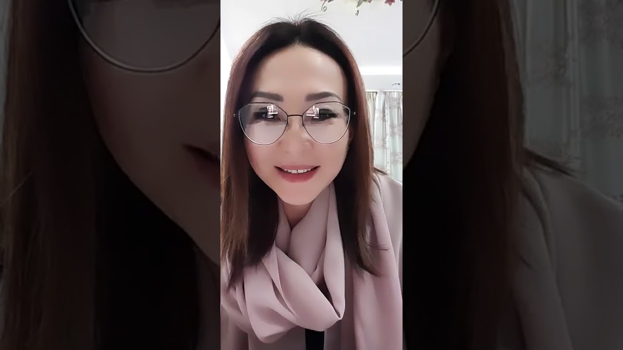 Красноярскіде бір жігіт порно түсіріп жатыр.