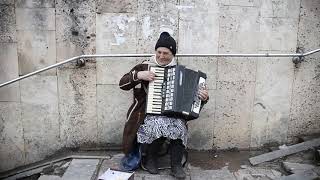 Katyusha on accordion