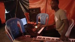 Engipha Amandla Okunqoba The Giraffe On Keys