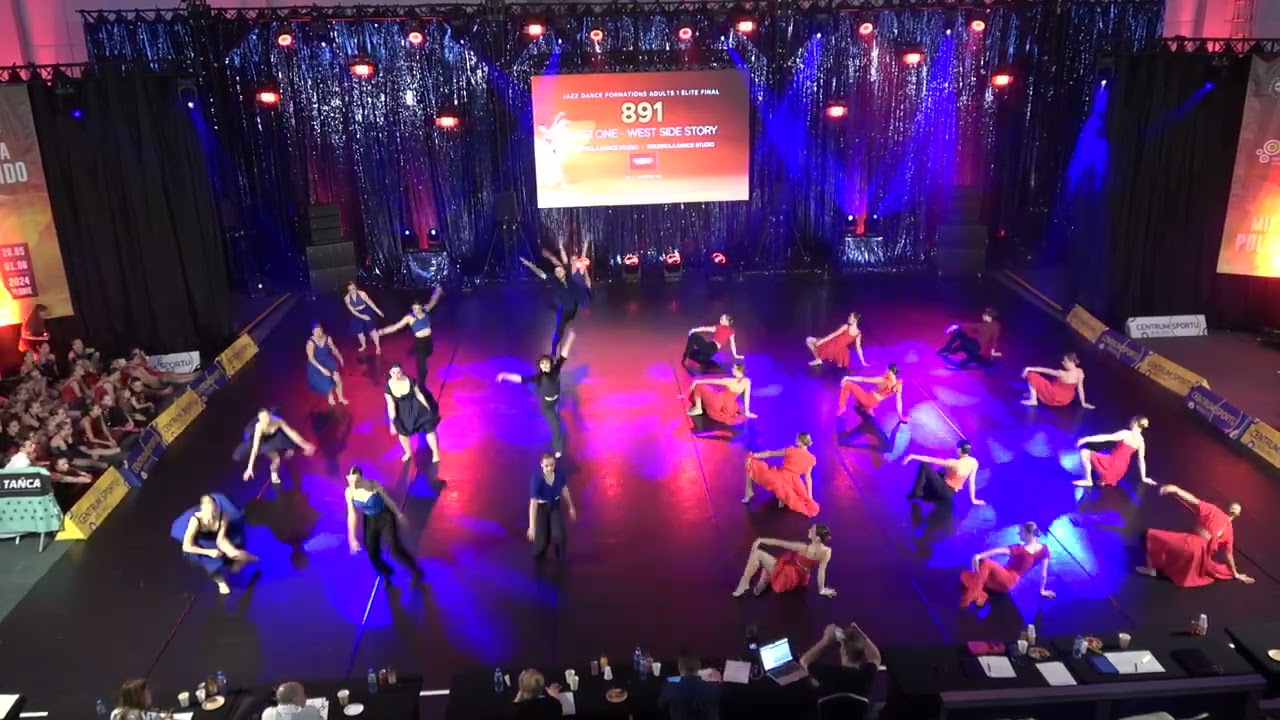 1 place: "West Side Story" Jazz One, Egurrola Dance Studio