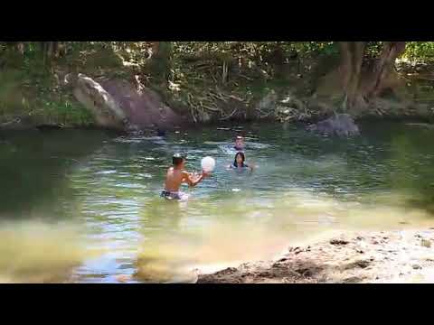 Ito Yung Swimming Pool sa Probinsya Ang Lawak