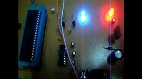 Gravador Microcontrolador 8051 - Atmel