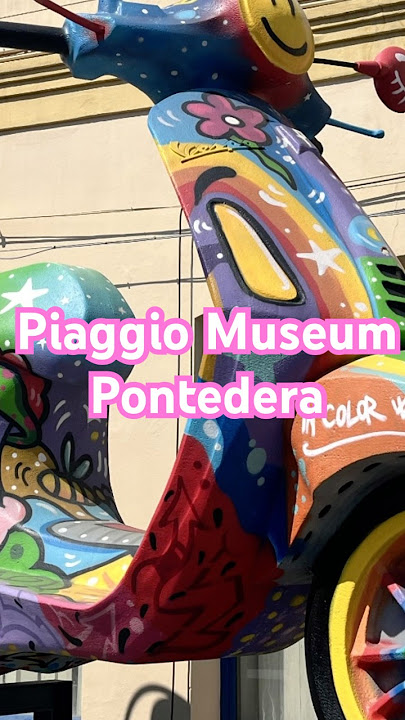 Ein Muss für alle Vespisti #italy #travel #vespa #tuscany #piaggio #holiday #pride