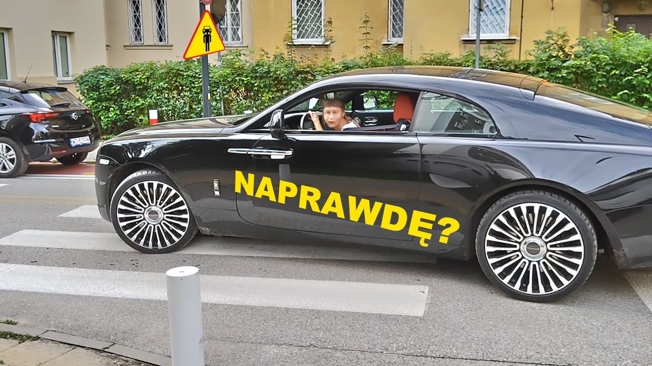 stoi pani na przejściu dla pieszych