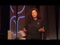 El poder del fotografía para cambiar el mundo  | Tania Castro | TEDxUPValència