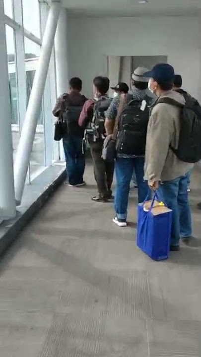 LAGI DI BANDARA NAIK PESAWAT LION AIR | HALU STORY #shorts  #storyhalu #storyig #storywa
