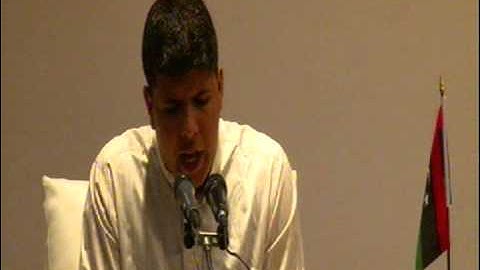 المتسابق أنس جمال بوبكر حسن من مكتب القبة مشارك في جانب النصف من القرآن الكريم