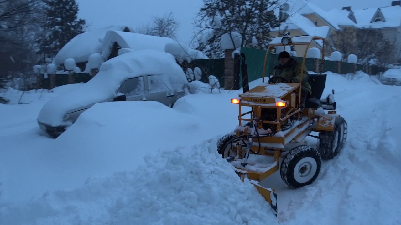 минитрактор для чистки снега своими руками. минитрактор с лопатой для уборки снега. мотоблок кентавр 2080б отвал снеговой. самодельные мини трактора для уборки снега. мт-100 минитрактор уборка снега.