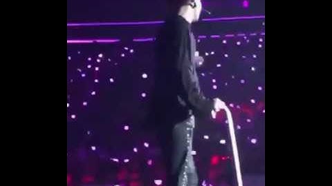 160722.Tour.exo rdium in Seoul  The first day ..chanyeol..perform to artificial love...