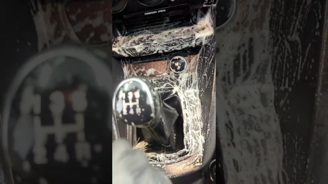 Décrassant Plastiques + Pinceau GS27